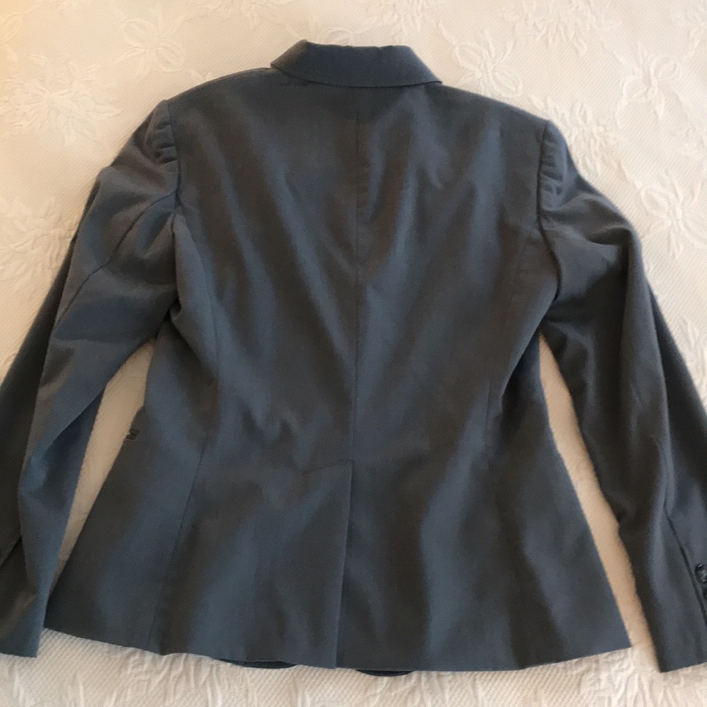 Grey jacket and pants set/suit - Picture 4 of 7